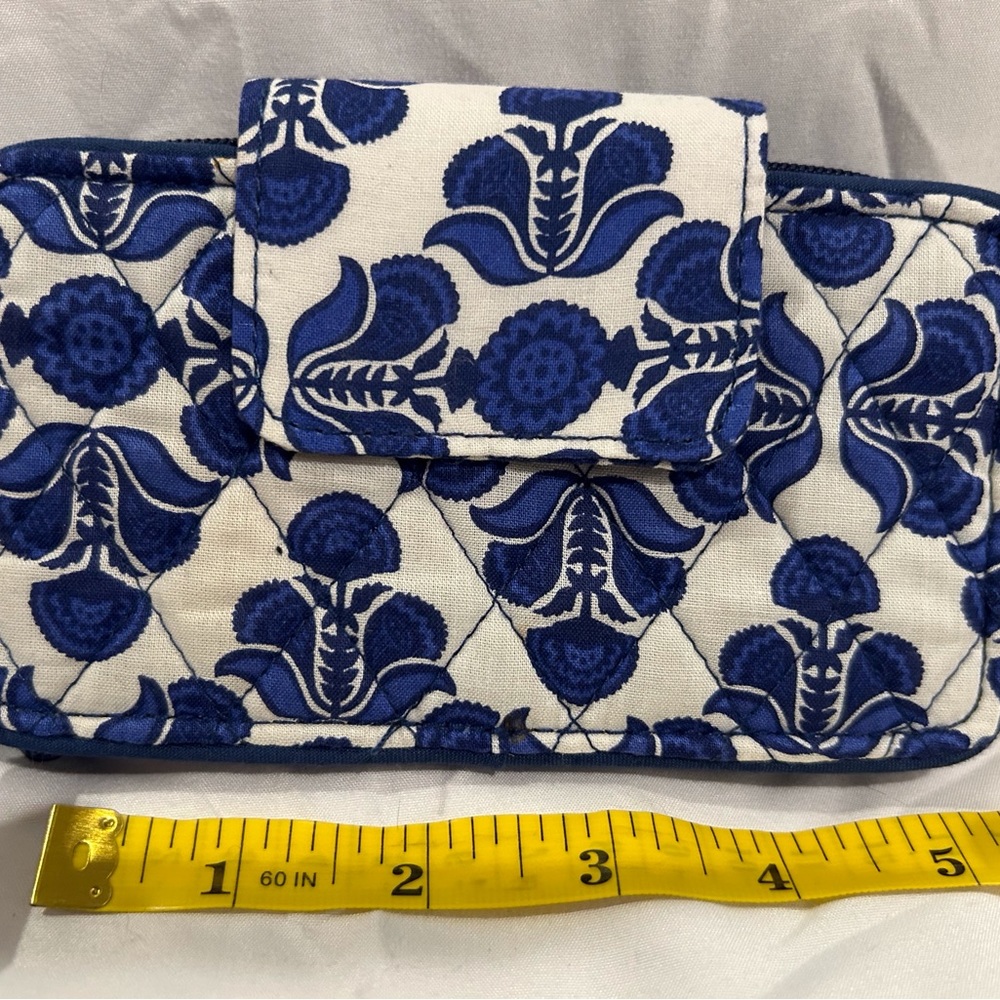 Classic VERA BRADLEY Colbalt Tile Wallet